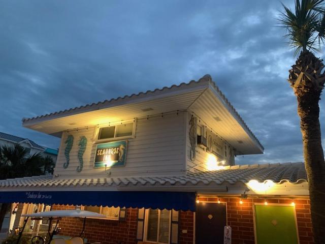 Seahorse Inn 新士麦那海滩 外观 照片